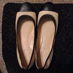 Jessica Simpson flats